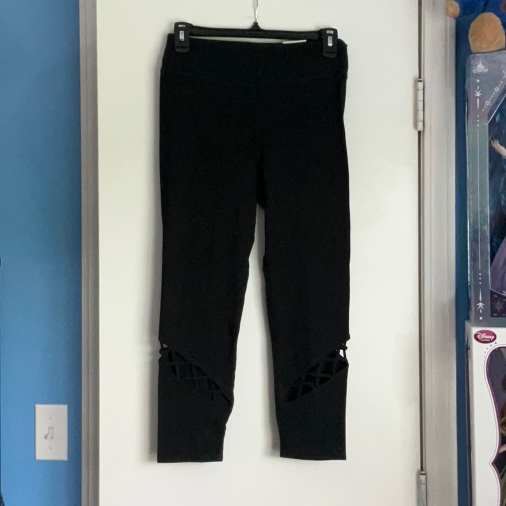 Yoga High Rise Capri size medium